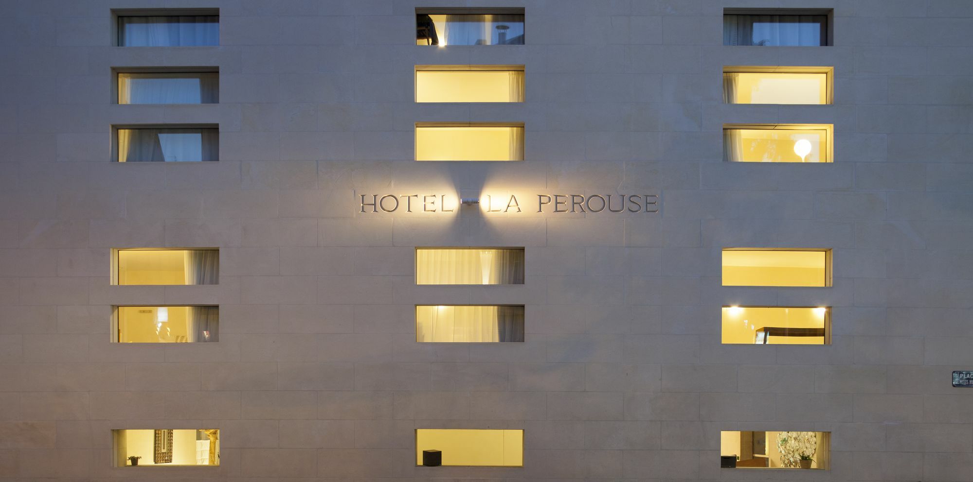 Hotel La Pérouse 4*